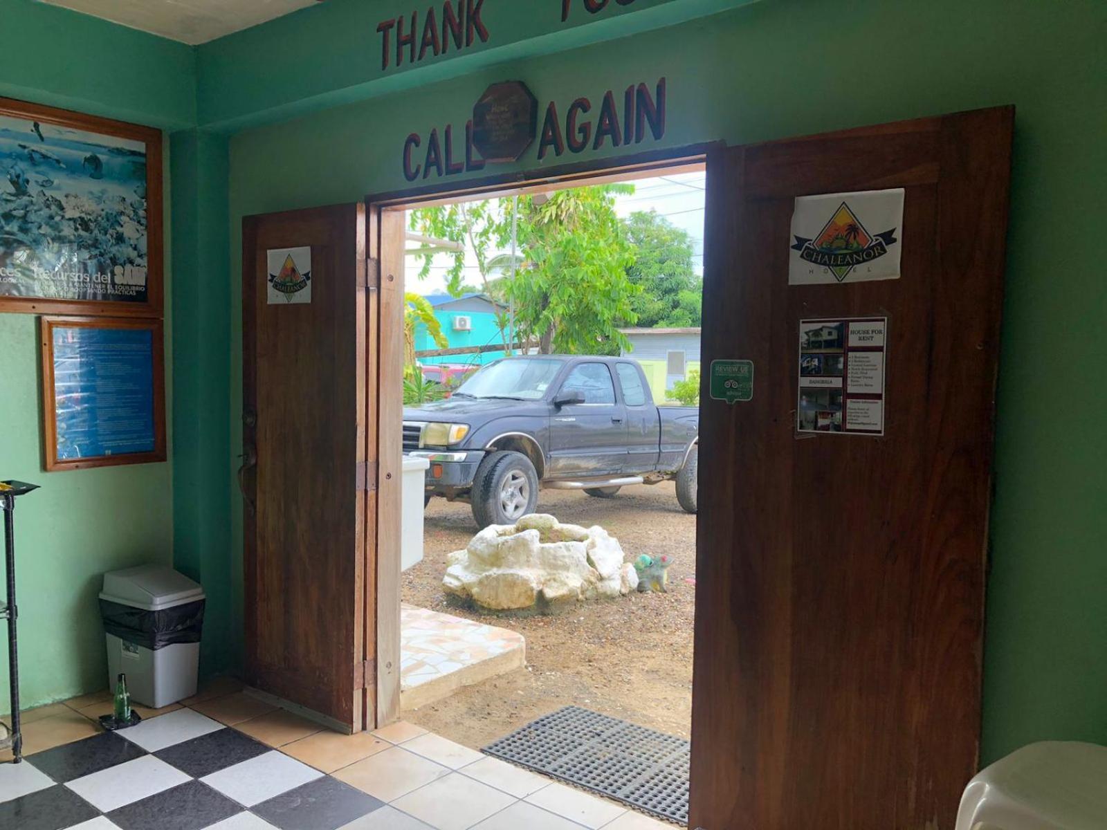 Chaleanor Hotel ダンリガ エクステリア 写真