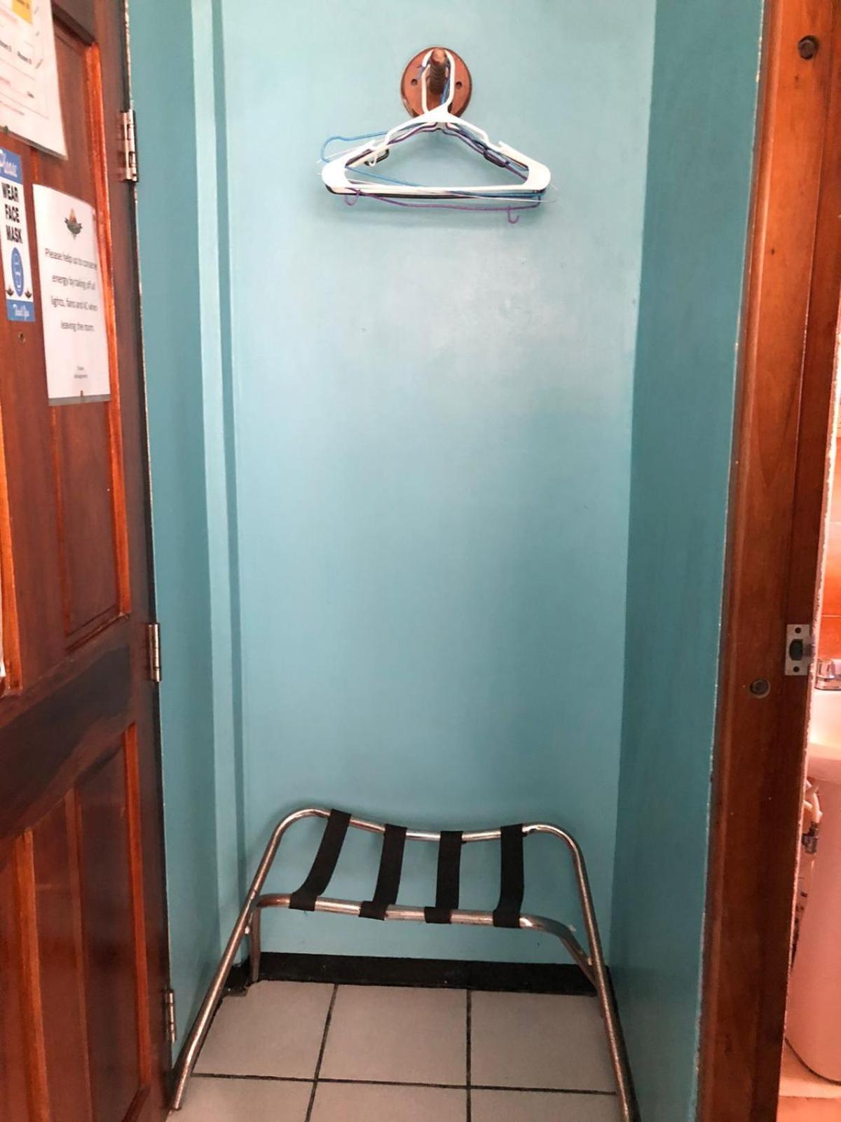 Chaleanor Hotel ダンリガ エクステリア 写真